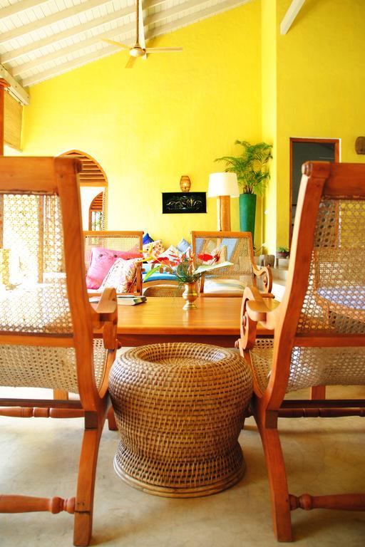Khomba Beach House Alankuda Buitenkant foto