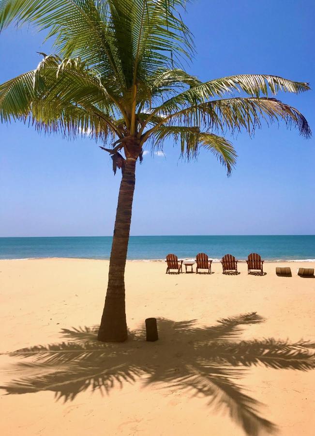 Khomba Beach House Alankuda Buitenkant foto