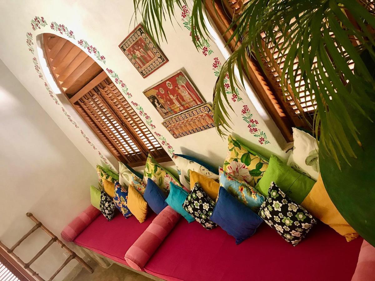 Khomba Beach House Alankuda Buitenkant foto